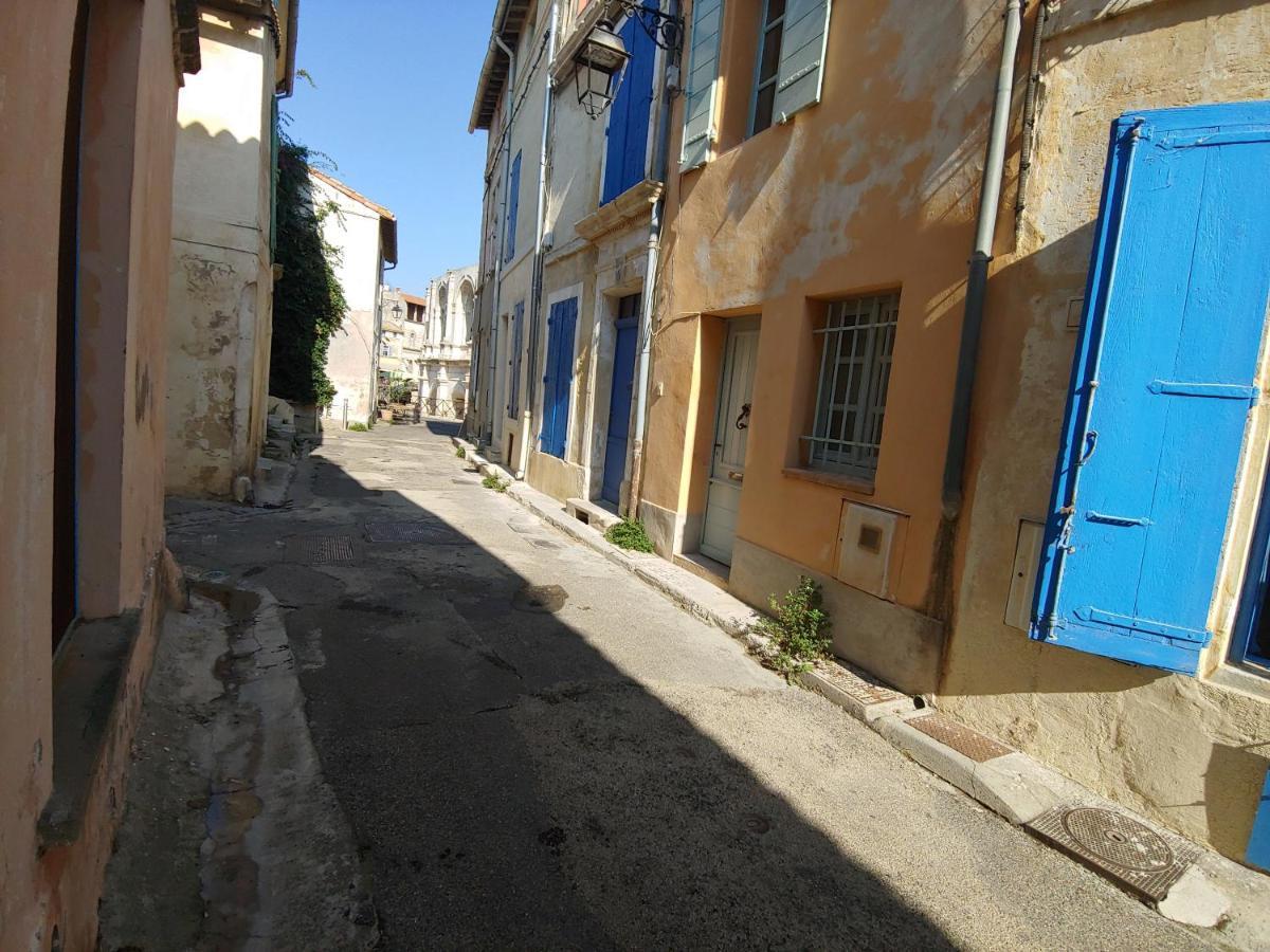 Charmante Maison Arlesienne A L'Ombre Des Arenes, De 2 A 5P Dış mekan fotoğraf