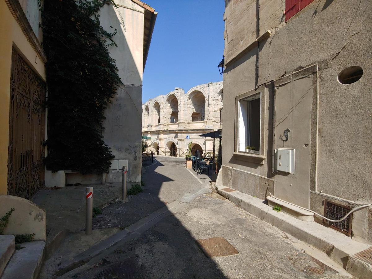 Charmante Maison Arlesienne A L'Ombre Des Arenes, De 2 A 5P Dış mekan fotoğraf